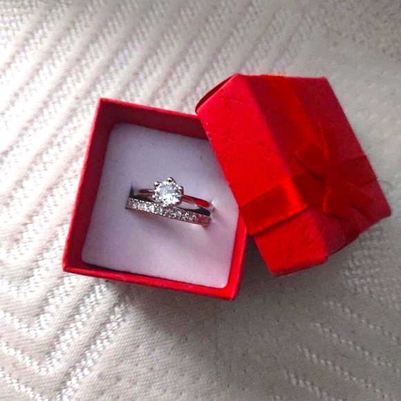 1ct Round Conflict Free Wedding Ring 2-Piece Set - Picture 6 of 17